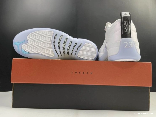 AIR (2021) 12 LOW RETRO JORDAN DB0733-190 EASTER 0717
